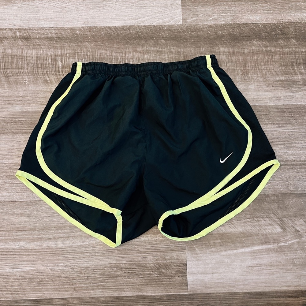 NIKE SHORTS❌SOLD❌